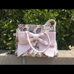 Betsey Johnson handbag